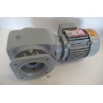 21 RPM 0,37 KW Asmaat 30 mm. Used